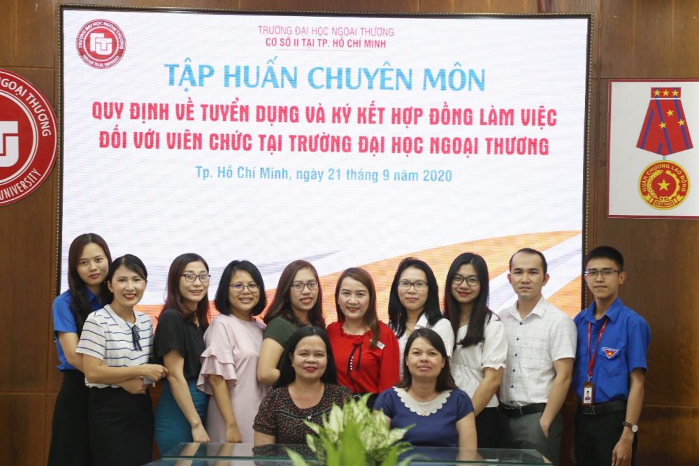 sinh-hoat-chuyen-mon-tai-ban-to-chuc-hanh-chinh1