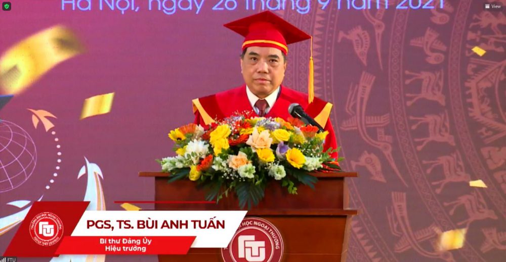 Truong-Dai-hoc-Ngoai-thuong-to-chuc-le-tot-nghiep-dac-biet-nhat-trong-lich-su-hon-60-nam-1