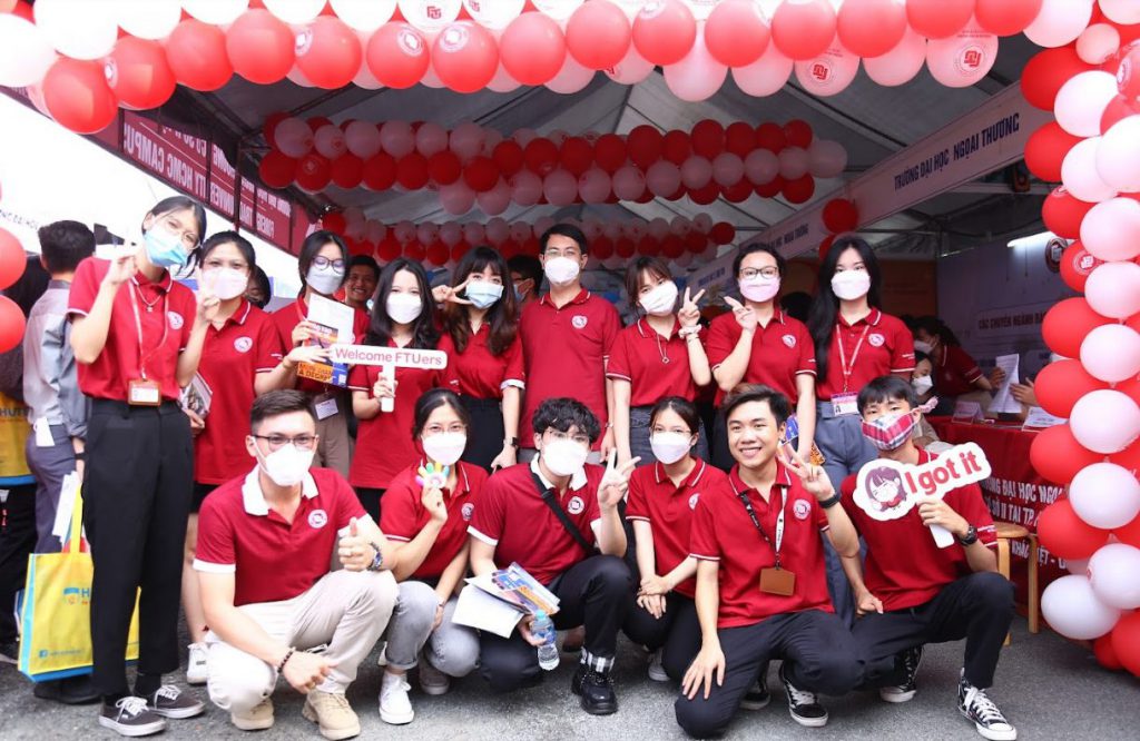 co-so-ii-tai-thanh-pho-ho-chi-minh-tham-gia-ngay-hoi-tu-van-tuyen-sinh-va-dinh-huong-nghe-nghiep-nam-2022-tai-truong-dai-hoc-bach-khoa-tp-ho-chi-minh-02