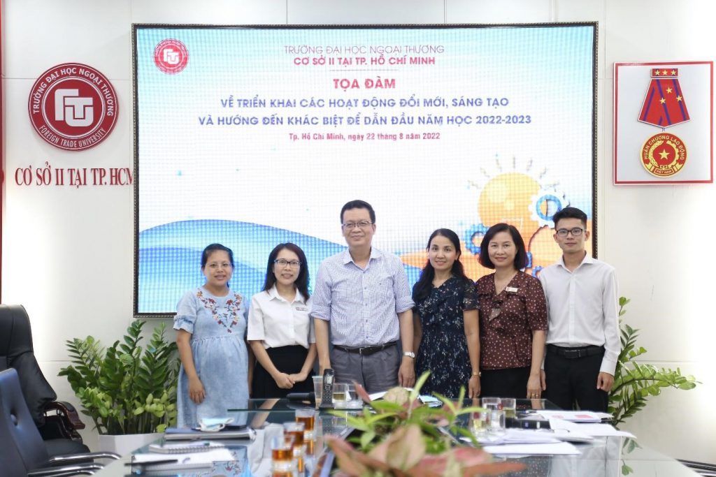 Csii-to-chuc-toa-dam-ve-doi-moi-sang-tao-12