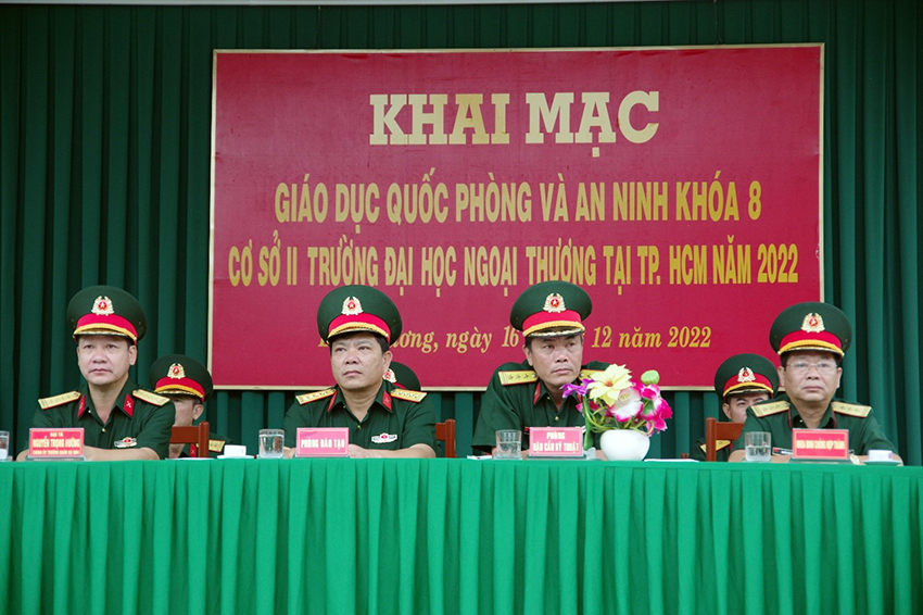 khai-mac-khoa-hoc-gdqp-an-khoa-61-co-so-ii-truong-dai-hoc-ngoai-thuong-nam-hoc-2022-2023-1