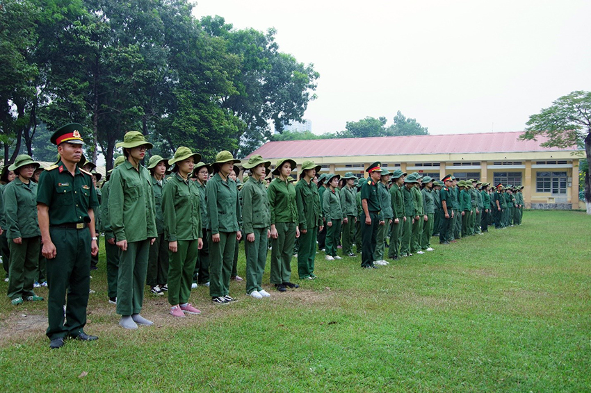 khai-mac-khoa-hoc-gdqp-an-khoa-61-co-so-ii-truong-dai-hoc-ngoai-thuong-nam-hoc-2022-2023-5