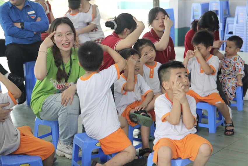 ngoai-thuong-trao-yeu-thuong-9