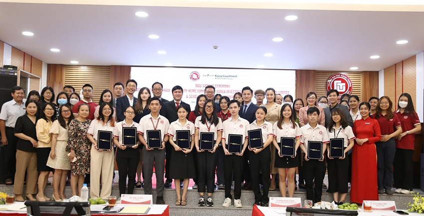 diep-quoc-chinh-chinh-phuc-hoc-bong-1