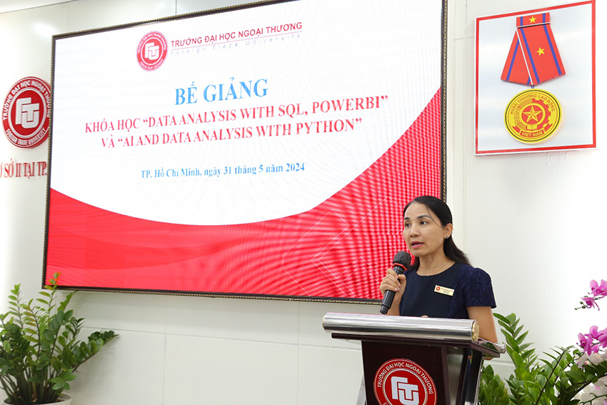 be-giang-khoa-hoc-phan-tich-du-lieu-sql-power-bi-python-2