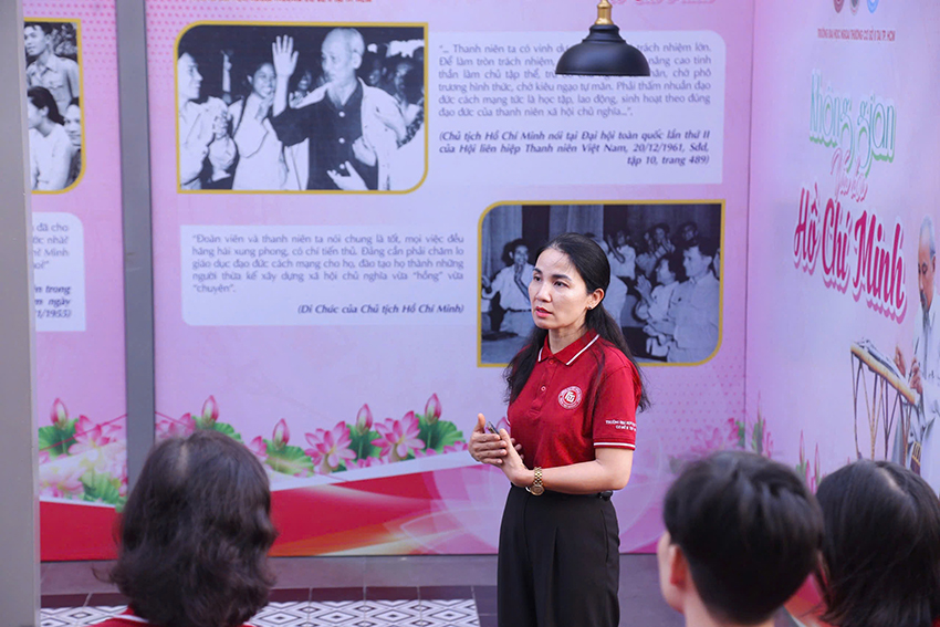khong-gian-van-hoa-ho-chi-minh-nguoi-song-mai-2