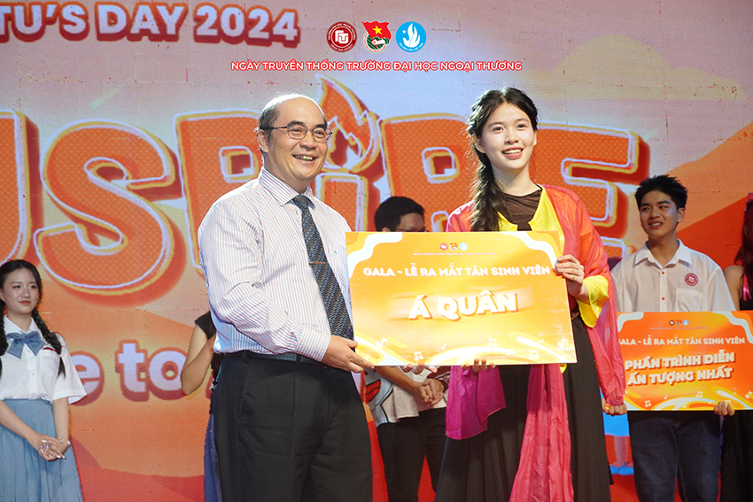 ftu-day-2024-co-so-ii-truong-dh-ngoai-thuong-11