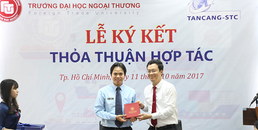 896-le-ky-ket-bien-ban-thoa-thuan-hop-tac-mou-voi-vong-ty-tnhh-phat-trien-nguon-nhan-luc-tan-cang-stc-1