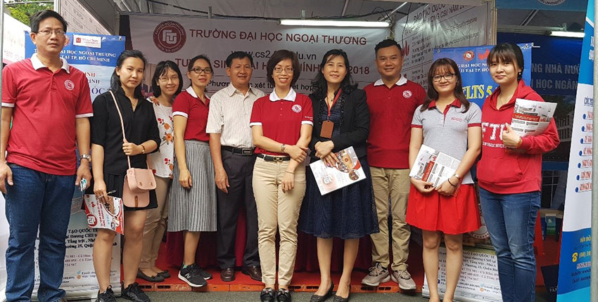 810-dai-hoc-ngoai-thuong-va-ngay-hoi-huong-nghiep-tu-van-tuyen-sinh-2018-tai-tphcm