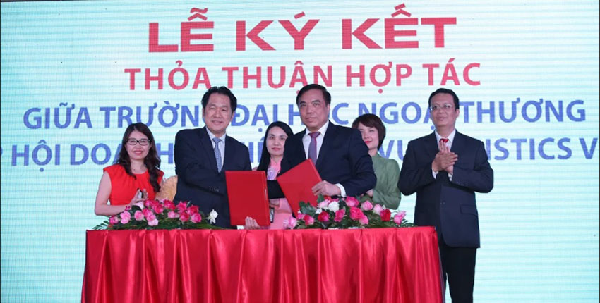 1017-le-ky-ket-thoa-thuan-hop-tac-giua-truong-dai-hoc-ngoai-thuong-va-hiep-hoi-doanh-nghiep-dich-vu-logistics-viet-nam-2