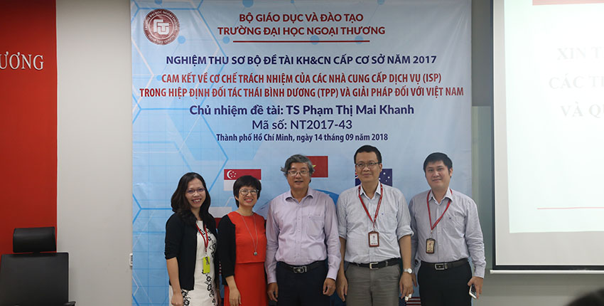 1242-truong-dai-hoc-ngoai-thuong-co-so-2-tai-tphcm-to-chuc-nghiem-thu-so-bo-de-tai-khoa-hoc-va-cong-nghe-cap-co-so
