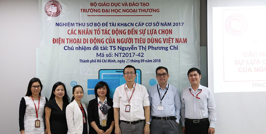 1262-nghiem-thu-so-bo-de-tai-kh-cn-cap-co-so-cac-nha-to-tac-dong-den-su-lua-chon-dien-thoai-di-dong-cua-nguoi-tieu-dung-viet-nam