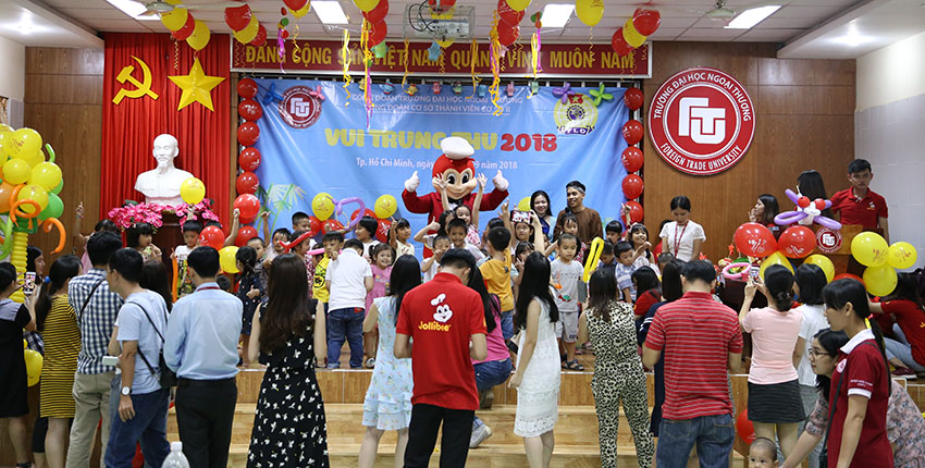 1266-cong-doan-co-so-thanh-vien-co-so-ii-tp-hcm-to-chuc-trung-thu-2018-cho-con-em-vien-chuc-3