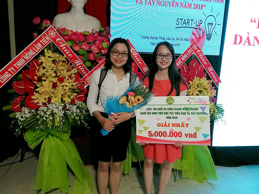 1292-nu-sinh-vien-h-ngoai-thuong-cs-2-tphcm-xuat-sac-dat-giai-nhat-cuoc-thi-khoi-su-kinh-doanh-nong-nghiep-2018-2