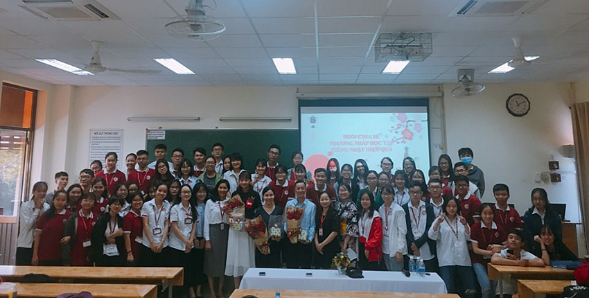 1317-bo-mon-tieng-nhat-to-chuc-sinh-hoat-chuyen-mon-1