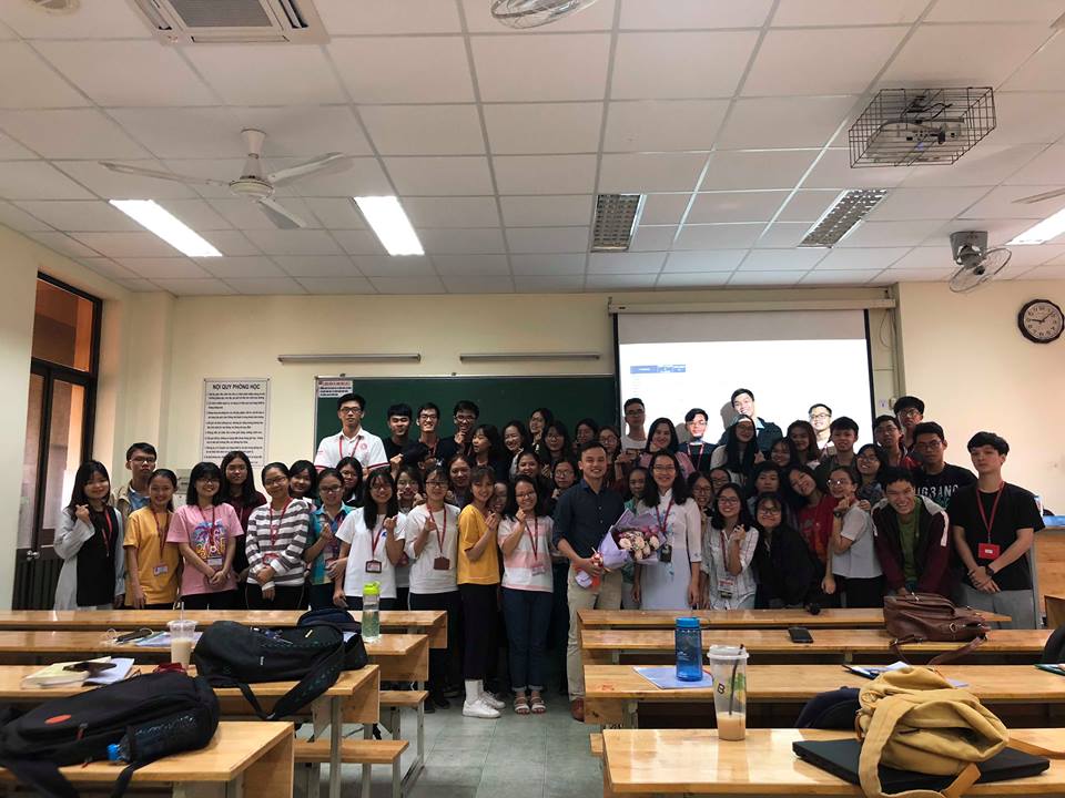 1366-sinh-hoat-ngoai-khoa-sinh-vien-CLC-1