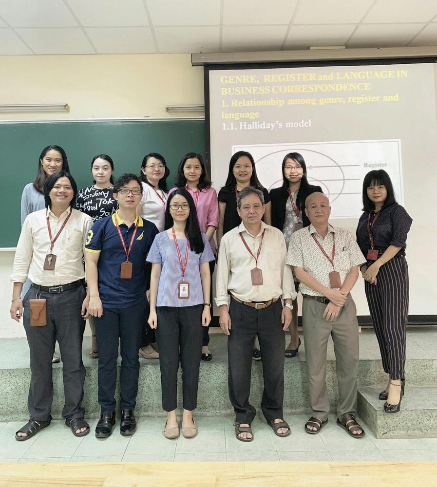 1446-tang-cuong-ki-nang-viet-thu-tin-thuong-mai-cho-sinh-vien-truoc-yeu-cau-hoi-nhap-kinh-te-quoc-te