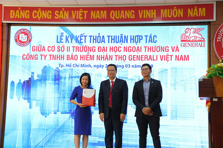 1546-ky-ket-thoa-thuan-hop-tac-voi-cong-ty-tnhh-bao-hiem-nhan-tho-generali-viet-nam-3