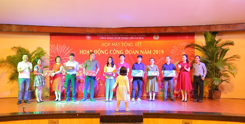 2106-cdcstvcsii-truong-dhnt-tai-tphcm-to-chuc-buoi-hop-mat-tong-ket-hoat-dong-cong-doan-nam-2019-4