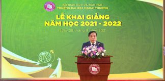 Buoi-le-khai-giang-dac-biet-cua-thay-va-tro-truong-dai-hoc-Ngoai-thuong-11