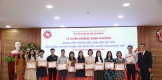 le-tuyen-duong-khen-thuong-gvhd-sv-dat-giai-cac-cuoc-thi-hoc-thuat-nam-hoc-2021-2022-6