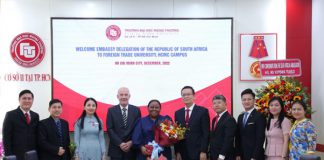 co-so-ii-don-tiep-va-lam-viec-doan-dai-su-nam-phi-1