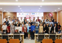 Họp phụ huynh tổng kết Học kỳ I năm học 2022-2023 các chương trình Cử nhân Đào tạo quốc tế