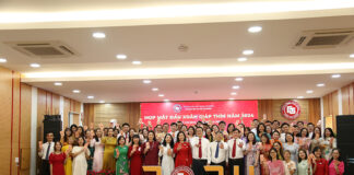 hop-mat-dau-xuan-giap-thin-tai-co-so-ii-15