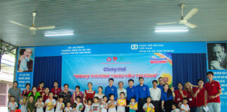 ngoai-thuong-trao-yeu-thuong-13