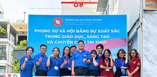 tuoi-tre-ngoai-thuong-csii-tham-hoi-cac-gia-dinh-chinh-sach-gia-dinh-kho-khan-1