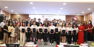 diep-quoc-chinh-chinh-phuc-hoc-bong-1