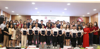 diep-quoc-chinh-chinh-phuc-hoc-bong-1