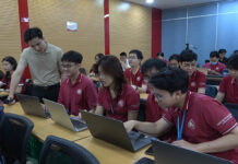 Nâng cao tính thực tiễn trong giảng dạy học phần chuyên ngành thông qua phần mềm mô phỏng