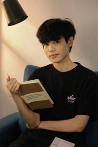 nguyen-hoang-giang-chang-trai-vang-trong-lang-hoc-bong-1