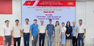 chi-bo-vien-chuc-hanh-chinh-3-ho-chi-minh-5-bao-vat-quoc-gia-2