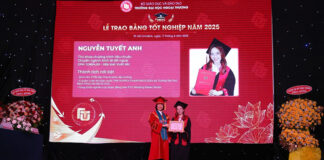 thu-khoa-k60-co-so-ii-truong-dh-ngoai-thuong-1