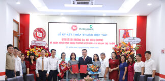 hop-tac-voi-ngan-hang-tmcp-ngoai-thuong-vn-chi-nhanh-thu-thiem-3