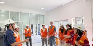 chuong-trinh-tham-quan-thuc-te-tai-nha-may-ton-hoa-sen-1