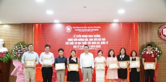 tu-giang-duong-den-dau-truong-tri-tue-hoc-thuat-1