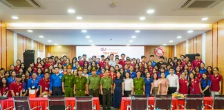 boi-duong-nhan-thuc-cung-co-ban-linh-cho-sv-ngoai-thuong-trong-boi-canh-moi-1