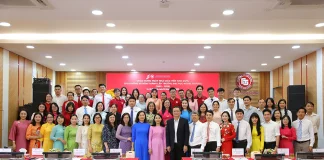 chao-mung-ngay-nha-giao-viet-nam-65-nam-thanh-lap-truong-dai-hoc-ngoai-thuong-9