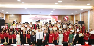 lan-toa-niem-tu-hao-le-tuyen-duong-khen-thuong-gvhd-sv-hoc-ky-1-nh-2025-2026-6