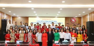 cong-bo-va-trao-quyet-dinh-kien-toan-ban-chi-uy-chi-bo-giang-vien-2-1