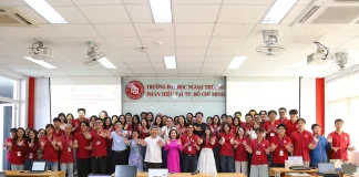 khai-xuan-binh-ngo-2026-tham-lop-dau-nam-5