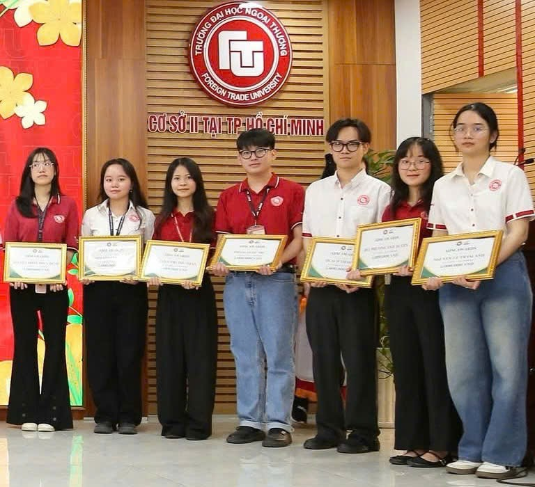 pham-quoc-tri-hanh-trinh-uoc-mo-duoc-xay-nen-tu-nhung-vien-gach-nho-3