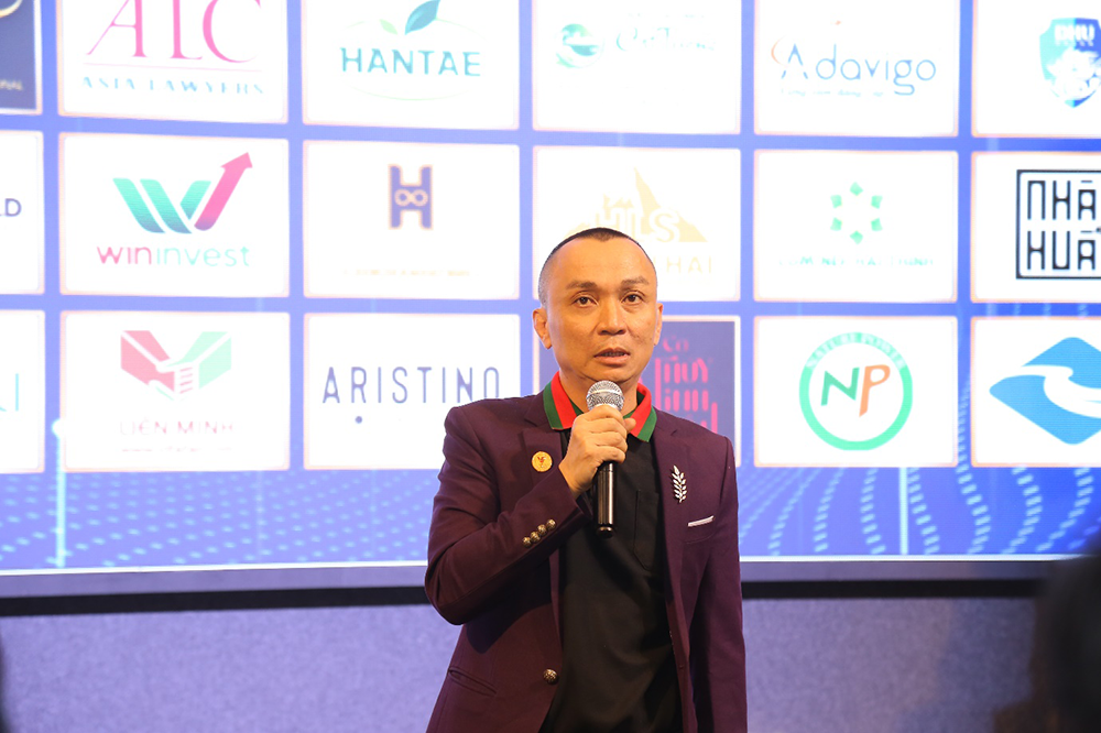 phan-hieu-truong-dh-ngoai-thuong-ky-ket-hop-tac-chien-luoc-voi-clb-doanh-nghiep-vn-3