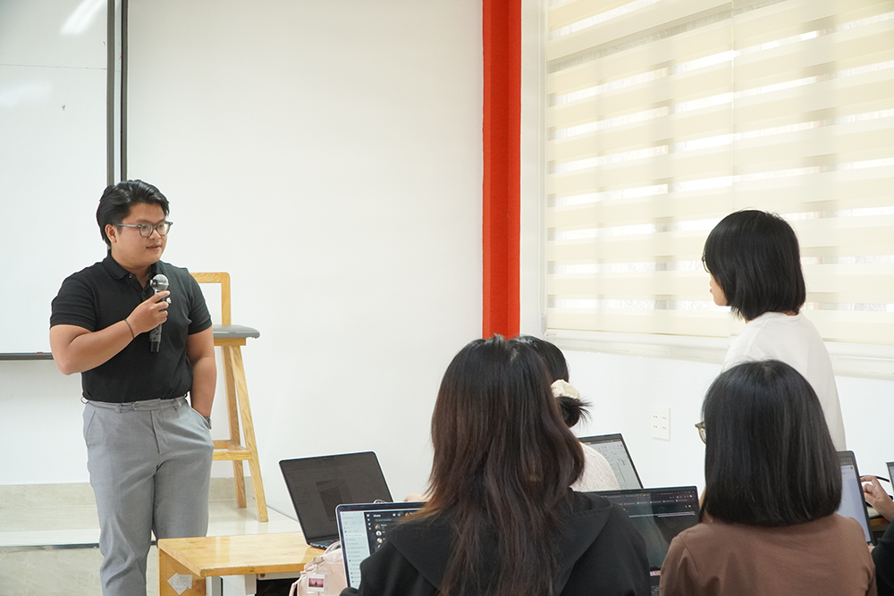 phan-hieu-truong-dh-ngoai-thuong-phoi-hop-voi-starttrain-workshop-3