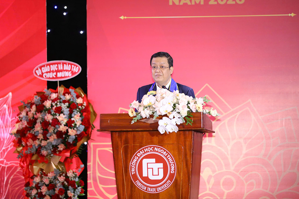 dau-moc-truong-thanh-va-tiep-noi-le-trao-bang-tot-nghiep-thang-04-2026-2