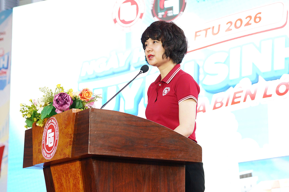 ngay-hoi-tuyen-sinh-con-duong-ra-bien-lon-tai-phan-hieu-truong-dh-ngoai-thuong-tphcm-2026-1