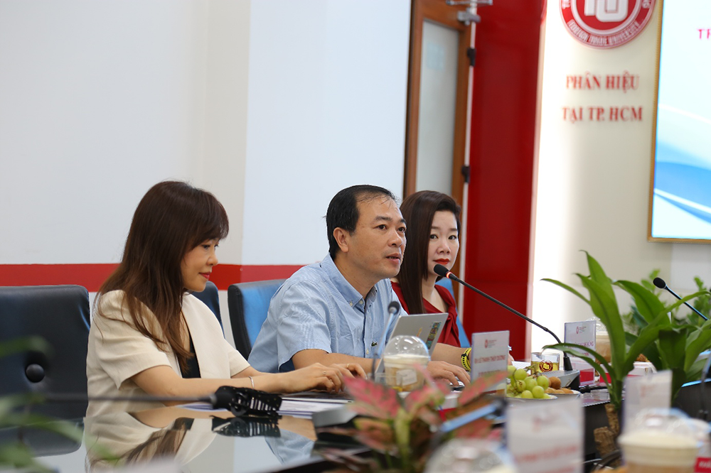 cd-cstv-ph-lam-viec-voi-uy-ban-kiem-tra-cd-truong-dai-hoc-ngoai-thuong-chap-hanh-dieu-le-cong-doan-1
